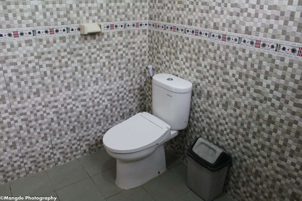 Medal Jaya Hostel & Room Нуса-Лембонган Экстерьер фото