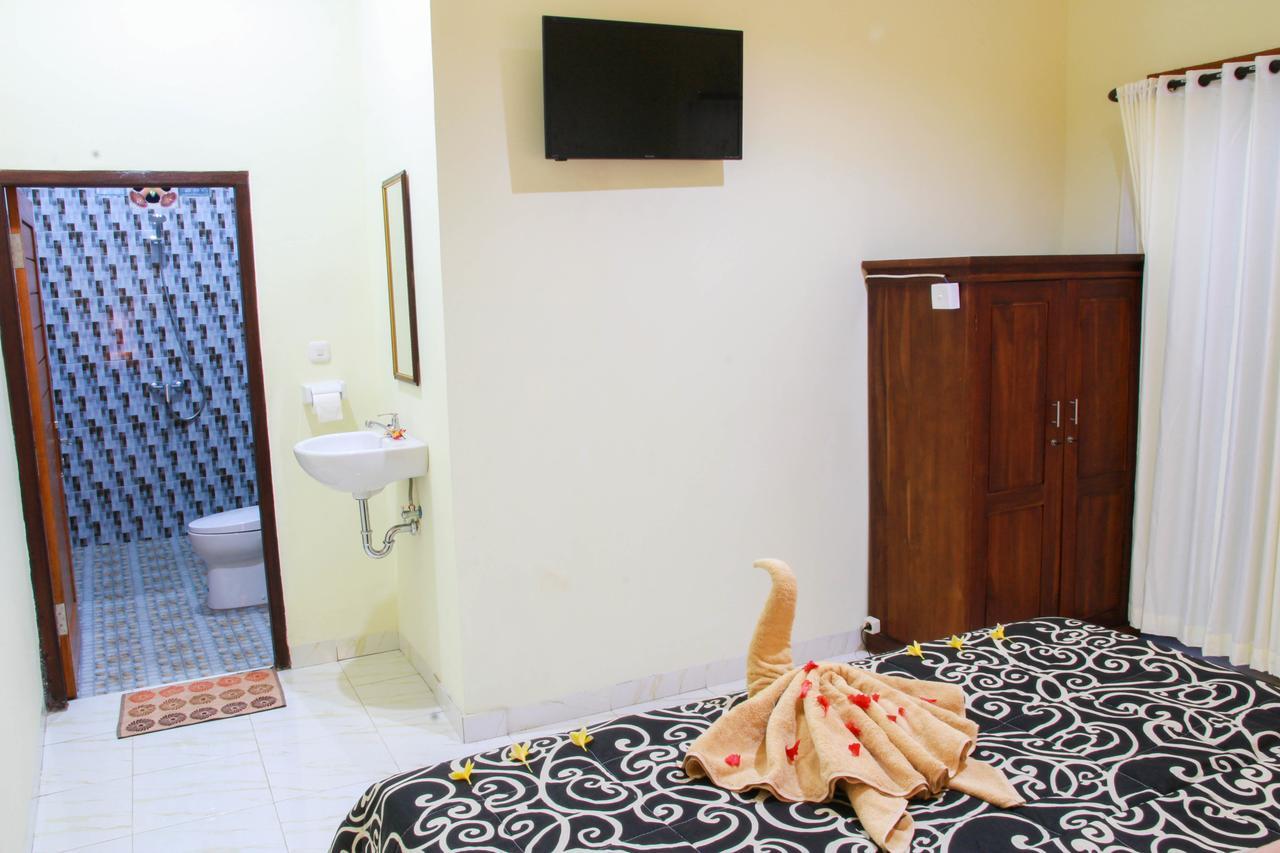 Medal Jaya Hostel & Room Нуса-Лембонган Экстерьер фото